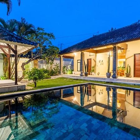 Villa Damai Oasis In The Heart Of Seminyak Extérieur photo
